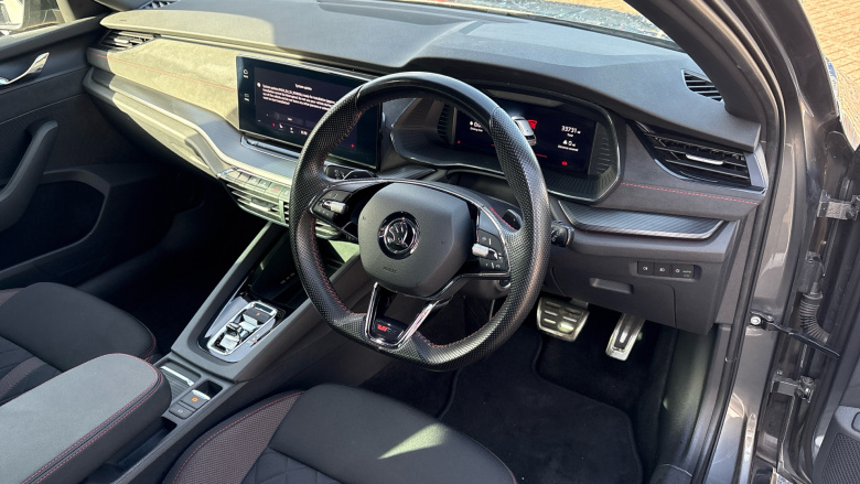 Skoda Octavia 1.4 TSI iV vRS 5dr DSG Estate